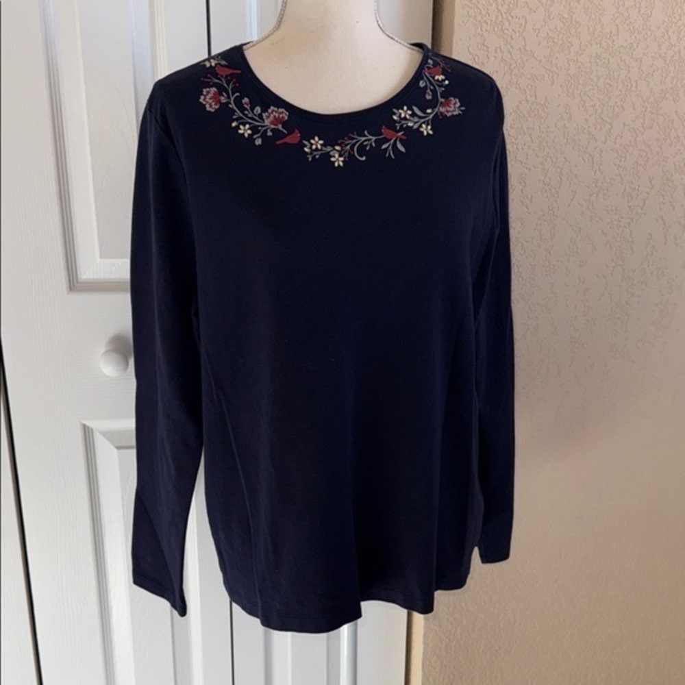 Croft & Barrow Navy Long Sleeve Top with Floral Detail